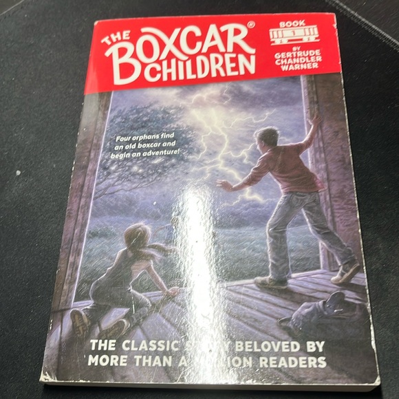 PART 1 THE BOX CAR-CHILDREN BOOK - Picture 1 of 2